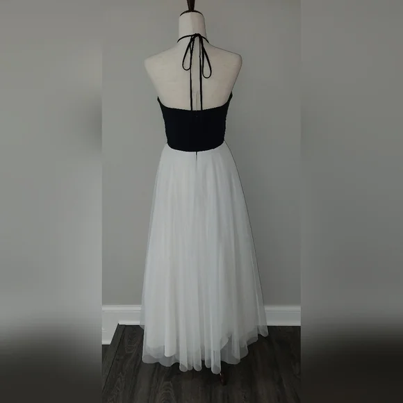 Blondie Nights by Stacy Sklar Navy Blue/ White Tulle Halter Formal Dress Size 7 - Picture 6 of 16